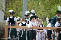 2883_Siegsdorf_Maibaum_1._Mai_2013_Bild_37.jpg