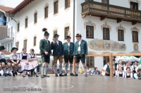 2887_Siegsdorf_Maibaum_1._Mai_2013_Bild_41.jpg